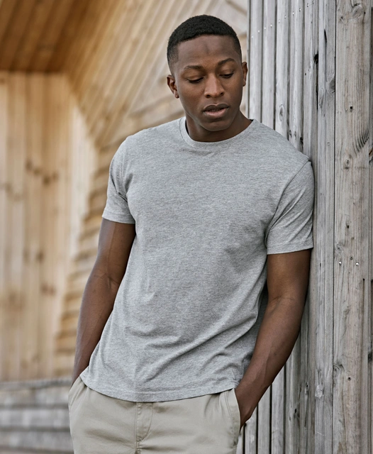 UNLABELED Tee